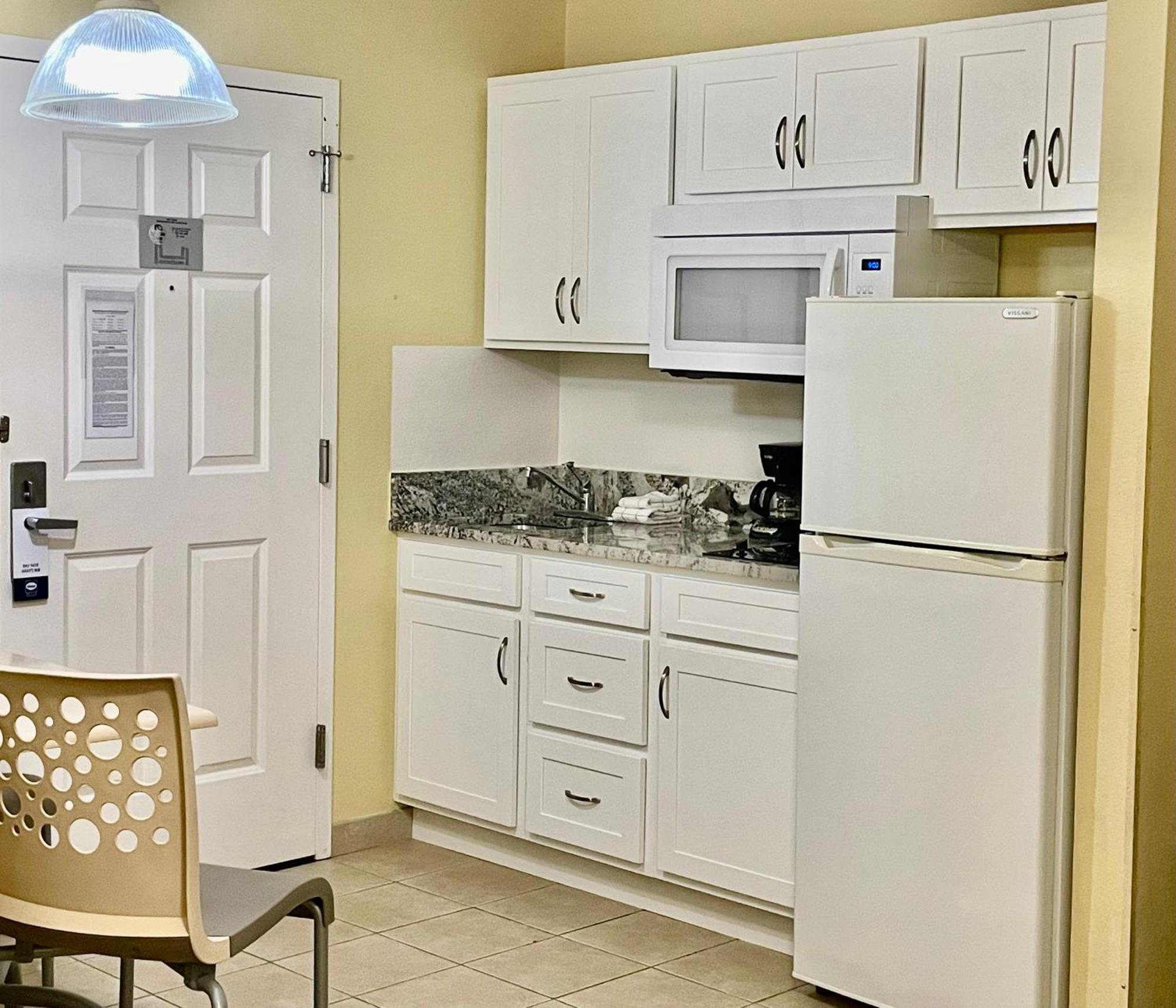 Suburban Studios Fort Myers Cape Coral Exteriér fotografie